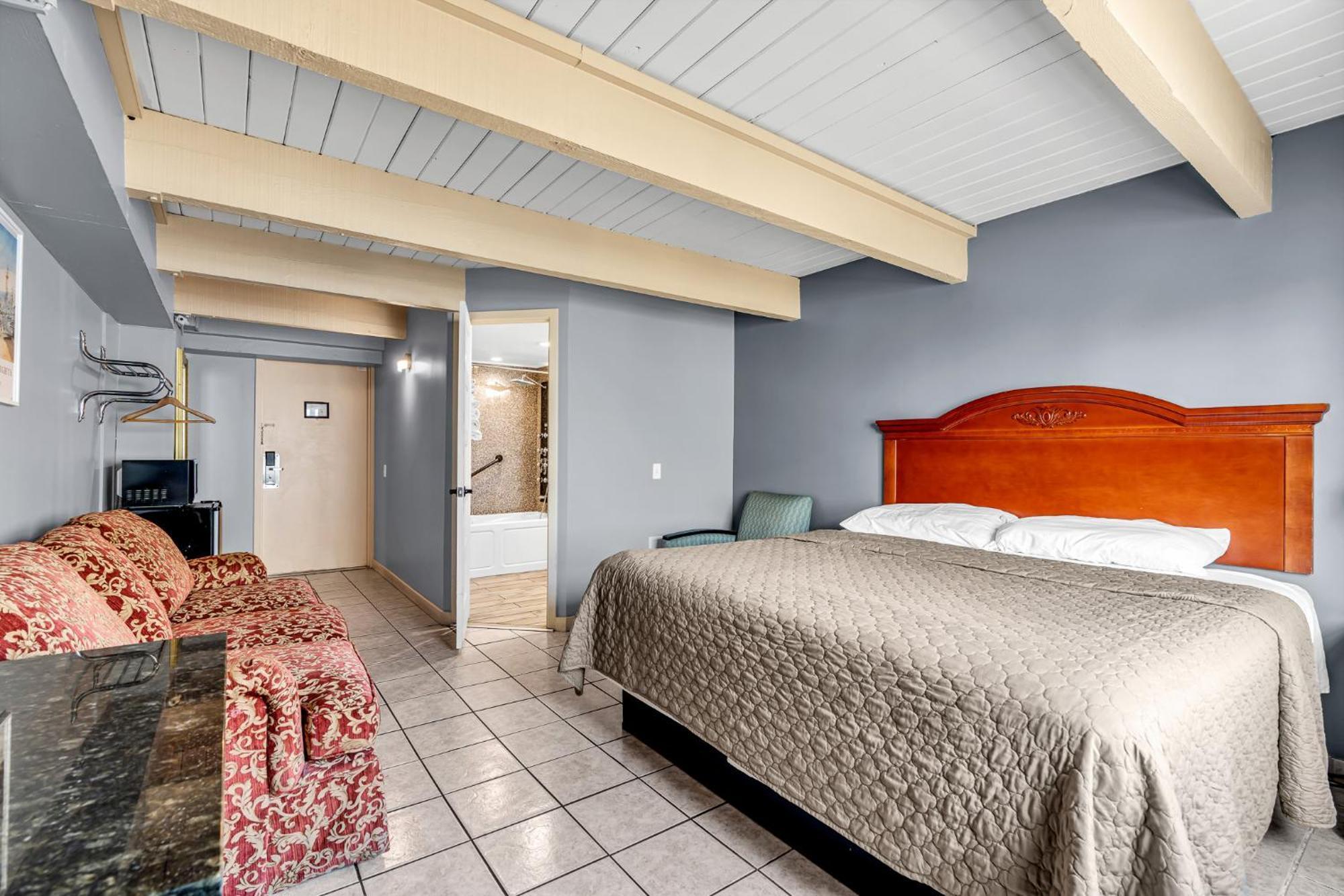Motel Aztec Ocean 2*